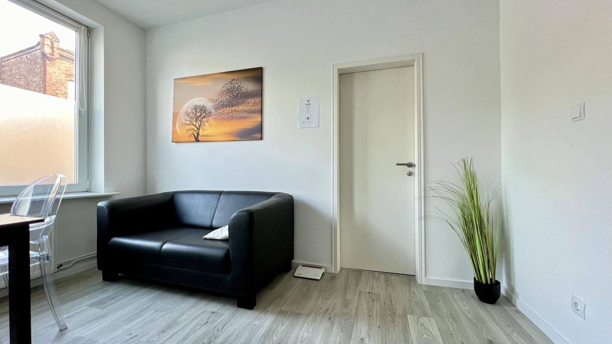 Studio-Apartments Fuer Monteure & Businessgaeste Zentral In Ноймюнстер Экстерьер фото