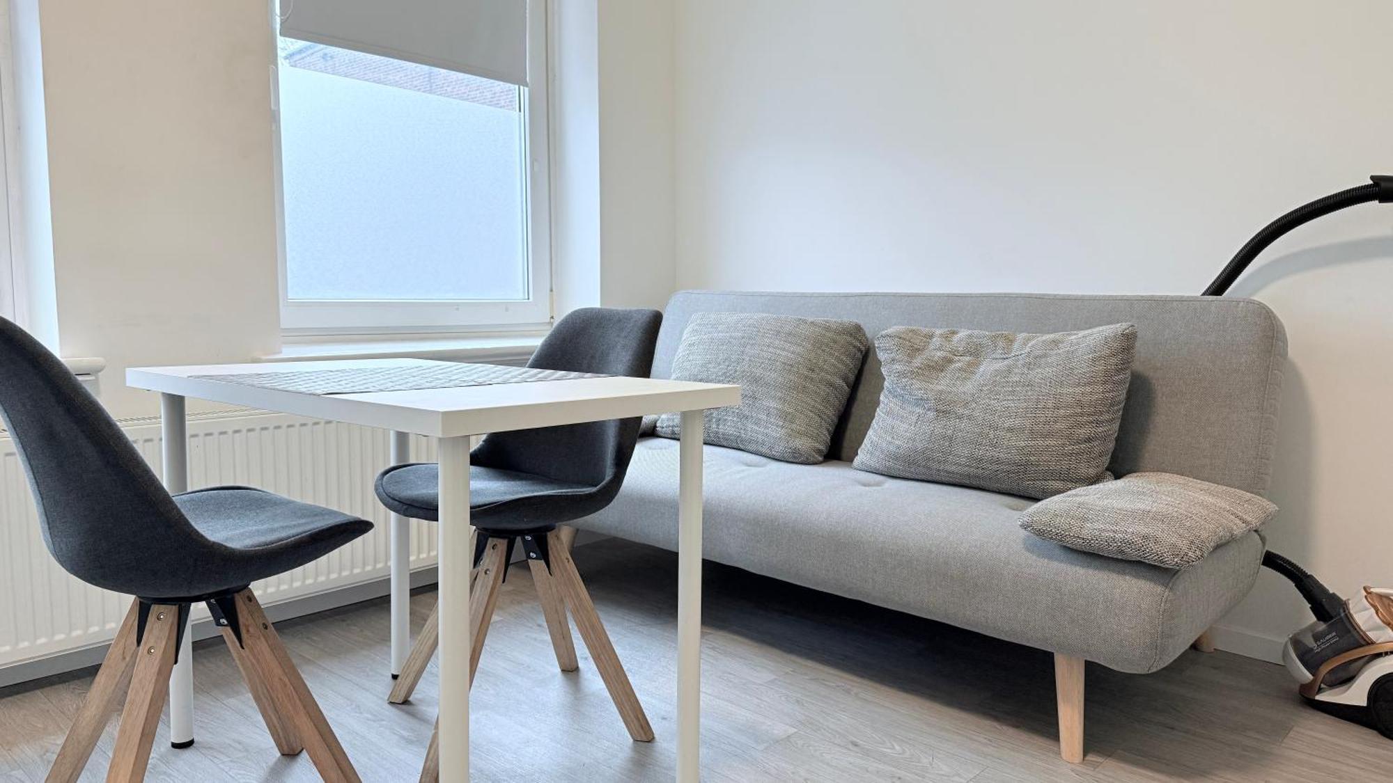 Studio-Apartments Fuer Monteure & Businessgaeste Zentral In Ноймюнстер Экстерьер фото